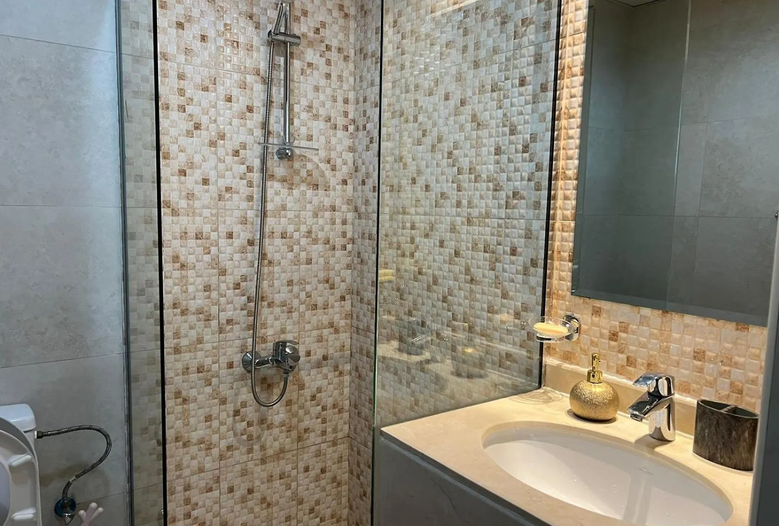 Jumeirah Village Circle Jvc One Bedroom Luxurious Apartment Dubai United Arab Emirates