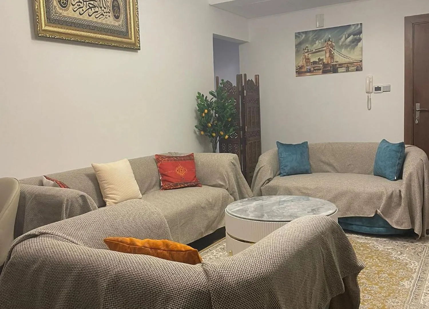 Jumeirah Village Circle Jvc One Bedroom Luxurious Apartment Dubai